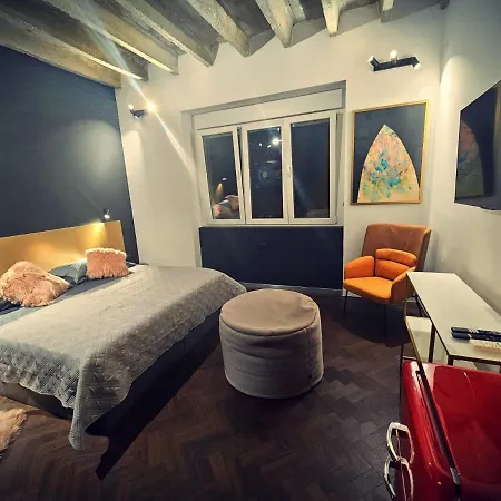 Booza 9 Luxury سبليت
